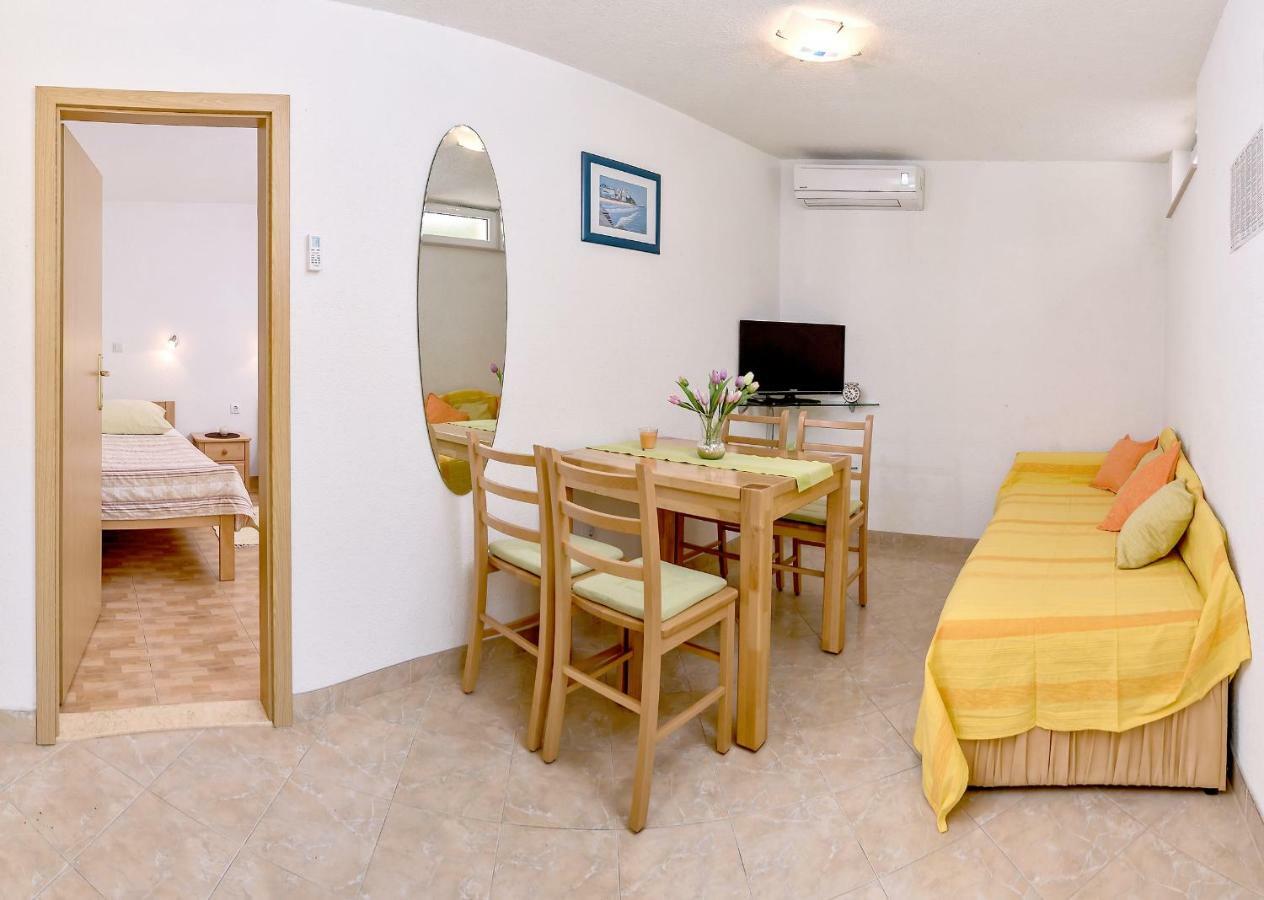 Beach Resort Apartments Bucina Baška Voda Exterior foto